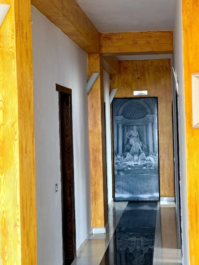 Hotel Orikum Bagian luar foto